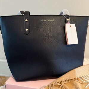 NWT Poppy & Peonies Everyday Tote Black Vegan Leather